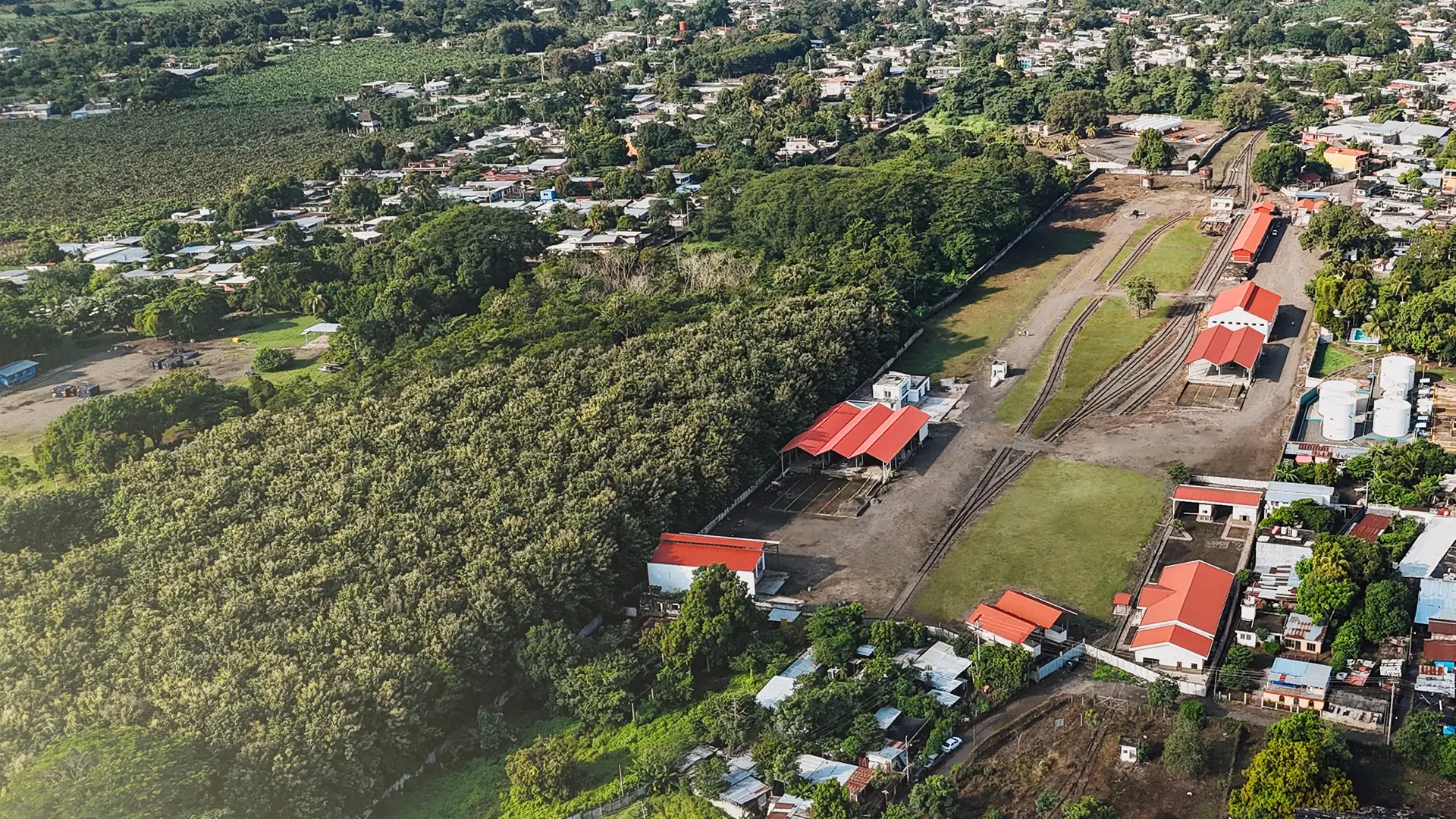 Vista aérea de la estación ferroviaria